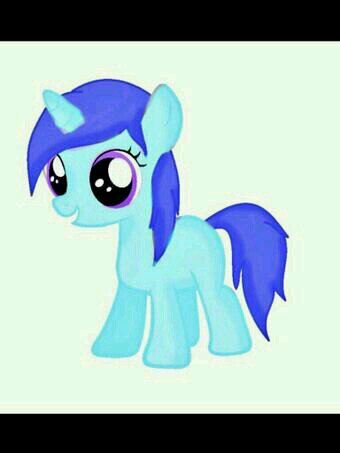 Daughter of @PrincessStar200 and is 3 years old and grandma is @mlp_magicaluna and sister is @_littlefoal_