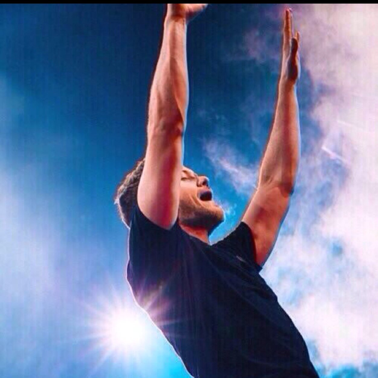 I love imagine dragons and 5 seconds of summer! And dont unfollow me I am lost too