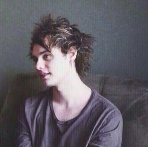 _EndlessCliff's profile picture. free follow from @cliffordxcalpal