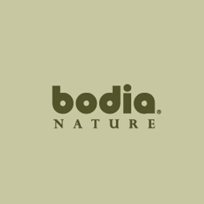 Soins et cosmétiques naturels cambodgiens. A retrouver sur notre eshop ou dans notre boutique à #BelleÎle cet été !