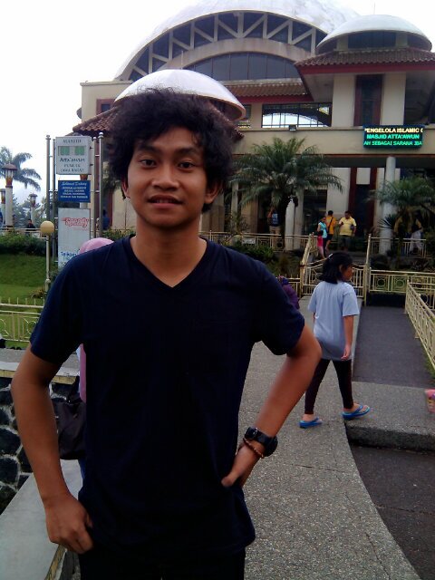 AdeHardiyanto's profile picture. better |Line,instagram: adehardiyanto | single