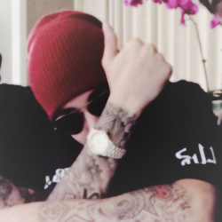 thefalsejb's profile picture. 