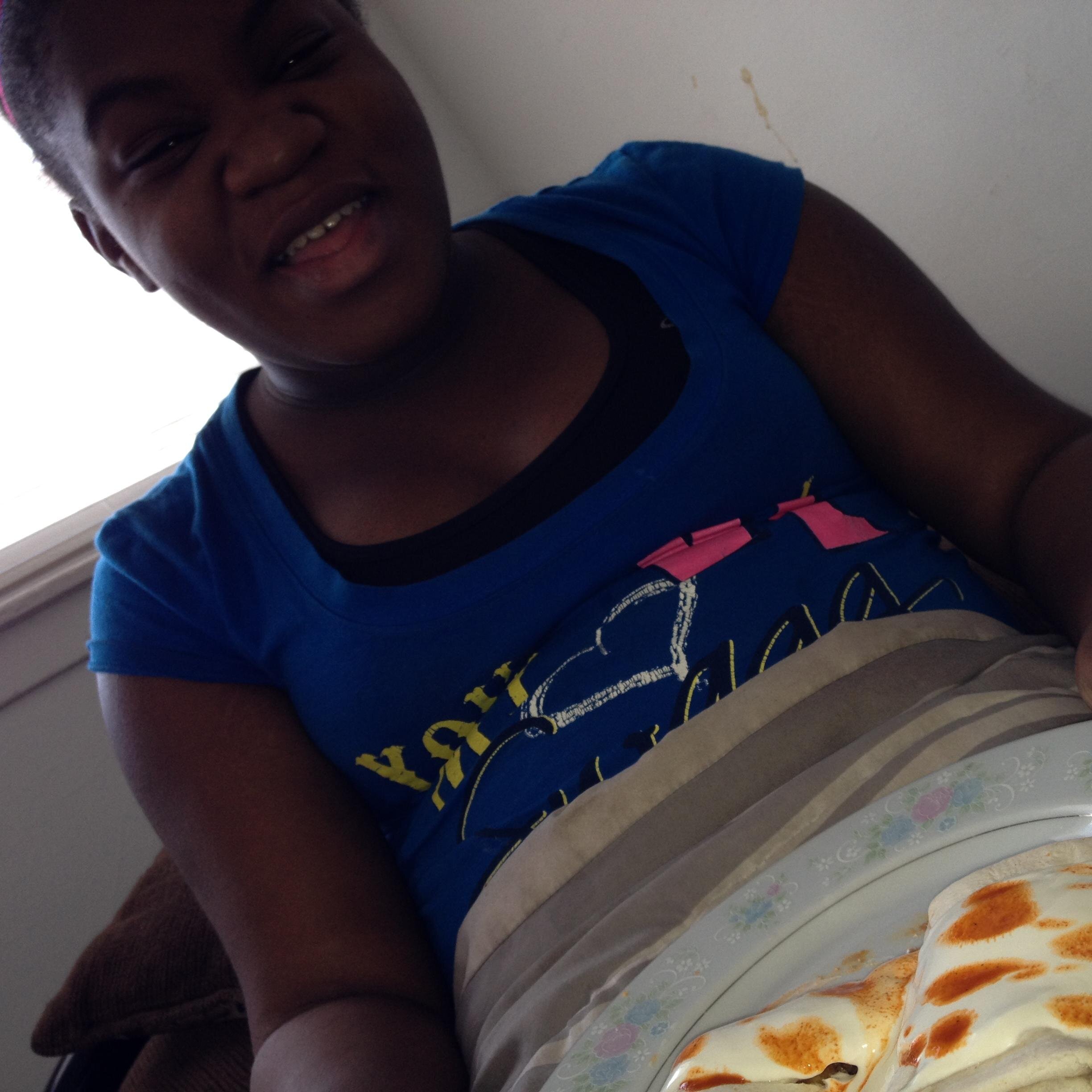 trice1718's profile picture. i love true blood it i good is hell i swear it is