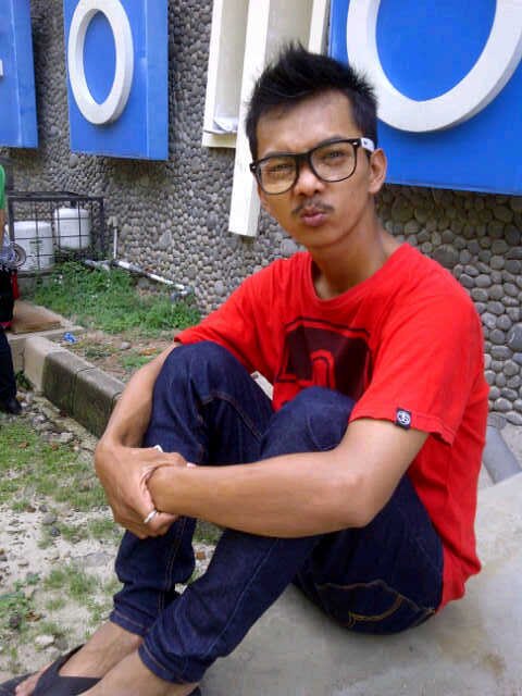 AriiesD's profile picture. line : ariiesd     fb : ariies dharmawan                           517006D8     invite