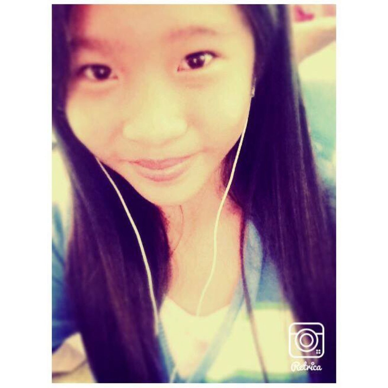 When life gives you a hundred reasons to cry, show life that you have a thousand reasons to smile.