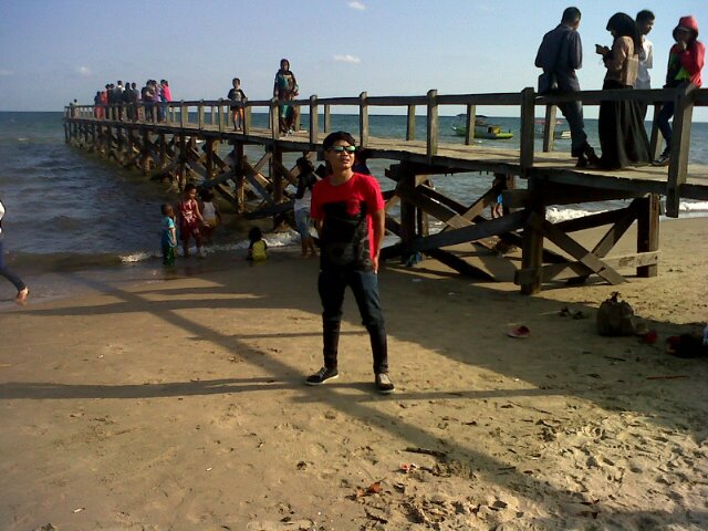 Di tamahan teu Ngeunah, Di Piceun Nyaah, Teu Dipake Mubah,, BABETKEN WEE ahhh..