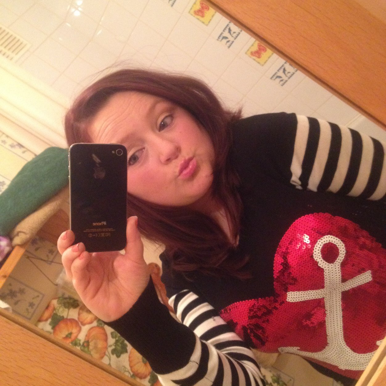 Hiya im 31 years old from uk. I love impractical jokers and bug bang theory