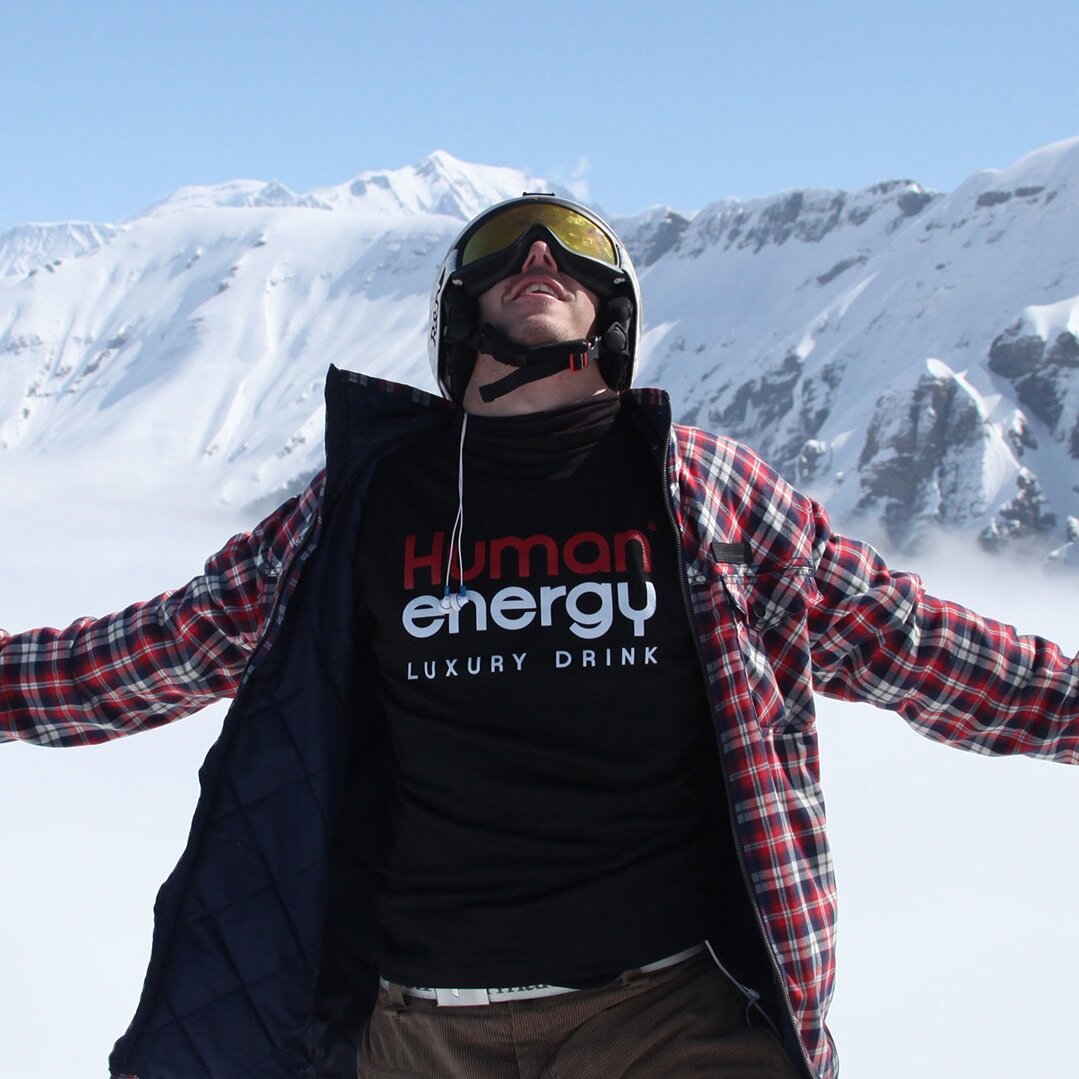 jeune freerider français. Merci a Batalla skis et Antivol underwear de me soutenir !