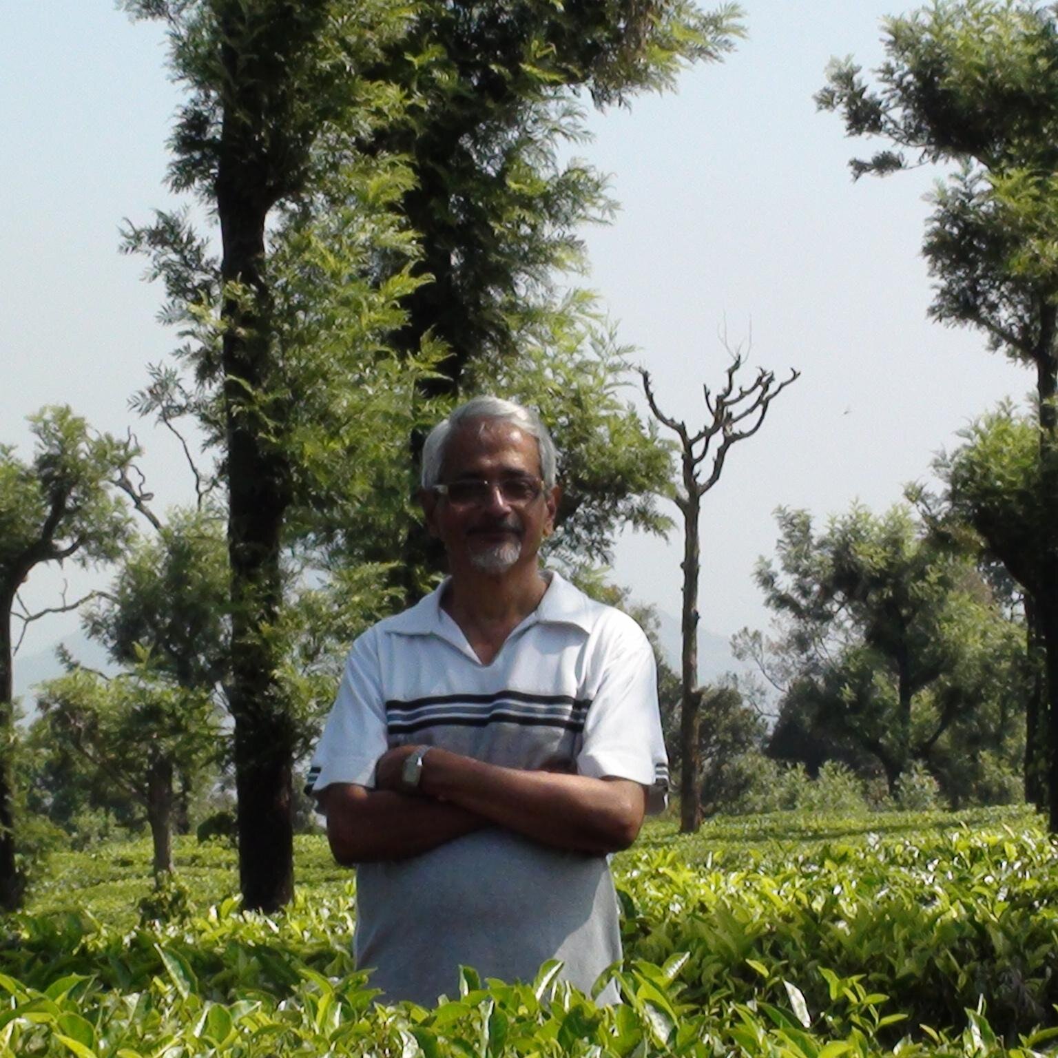 A patriotic proud Indian who likes  to see the establishment of Indian values & practices