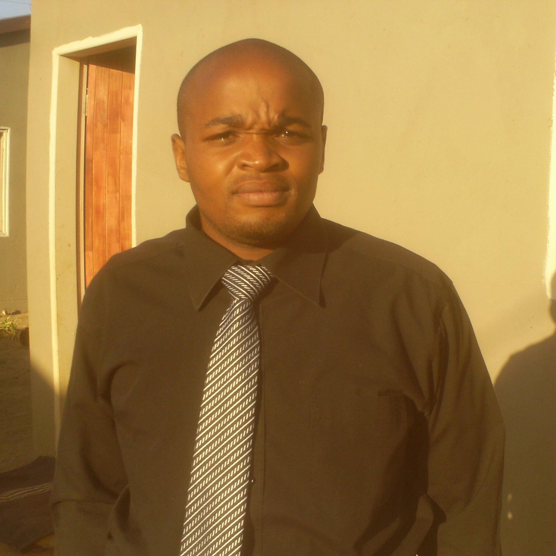 ThulaneLukhele's profile picture. 