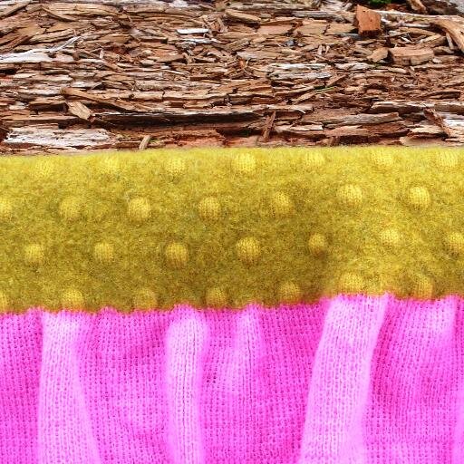 KLVP33's profile picture. Artist: Interested in identifying what lies beyond visual detail; touch & textiles, colour & contrast, sometimes sound & smell too- but always knitting