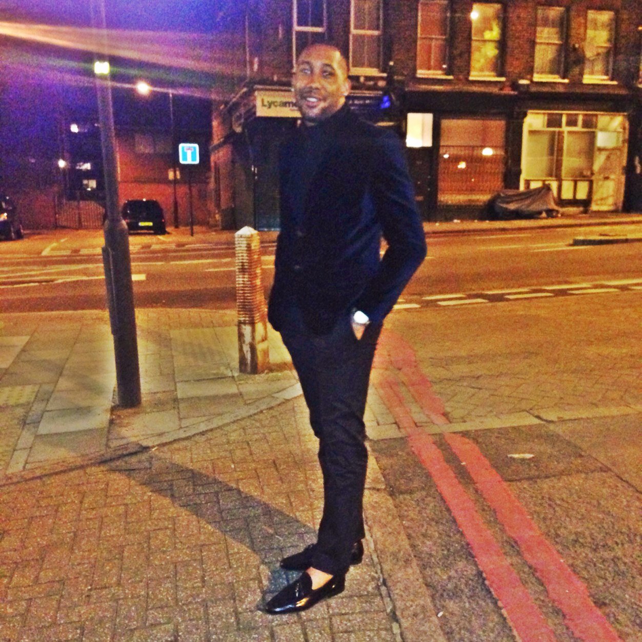 Sir Devil on Twitter: "I just wanna thank god for @FrenchRosebud 😍😍😍😍 http://t.co/r0hlTVq5K3"