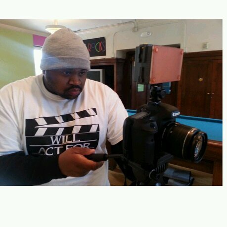 My main goal in life is film, thats my passion..looking to network and meet new people on here...looking to link up with business minded people