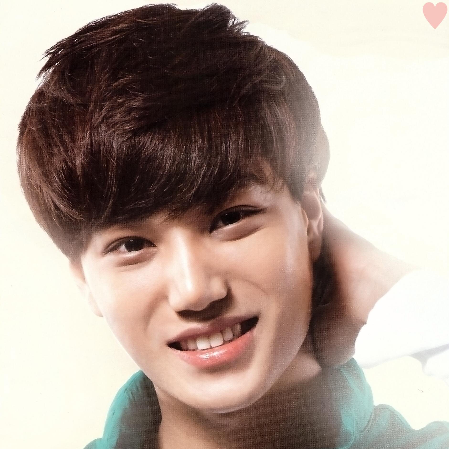 thuhien1401's profile picture. hienthu1204