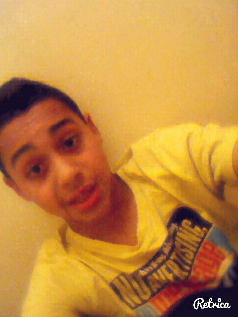 •Je follow back~follow moi :$       snap:Yasko_falcao #eSSoneAngeles