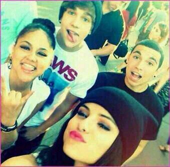 back up for @its_selena87
