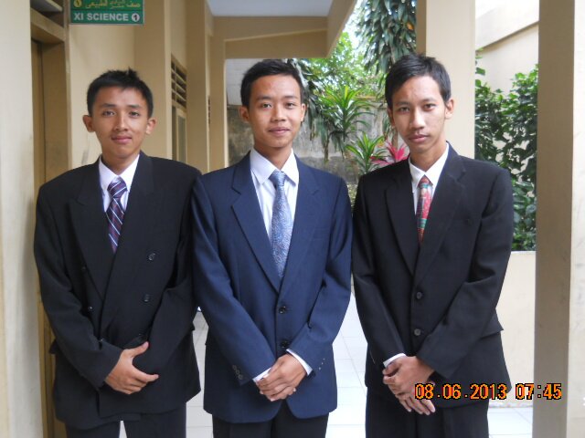 RofiqQYU2's profile picture. “Do the best,., God takes the rest..”
I♥Allah•
█ ▄ █ ▄ ▄ █ ▄ █ ▄ █
Min - - -●Max
► Play. ▌▌Pause. ■ Stop