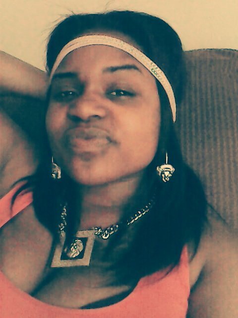 Wasup, I havent been on Twitter in forever... so show my sh*t some love ... ✌