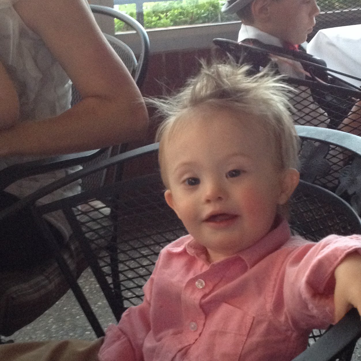 J2RJ2R's profile picture. 