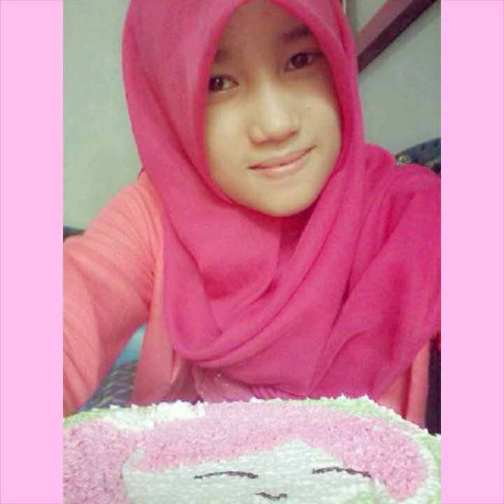 Allah SWT | Islam | 13 Mei 2001 | Taurus | Twibi & Directioner
