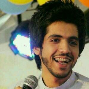 من جمهور عبدالله الخشرمي
إسمي وليد/عمري16
من جبال فيفا
أمنيتي مقابلة الإعلامي عبدالله الخشرمي