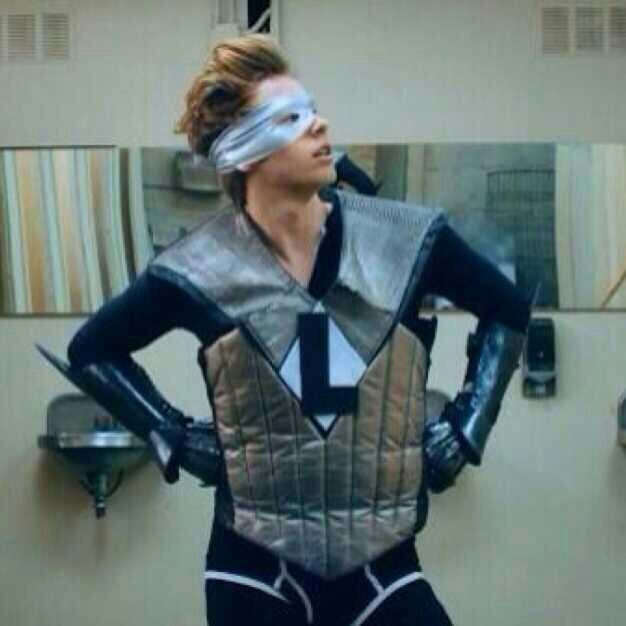 free follow from @vvhtvrluke