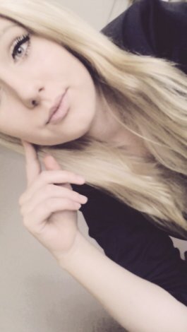 _notinteresting's profile picture. A promise is forever, at least that's what they say. Welcome to reality. they're broken, everyday.