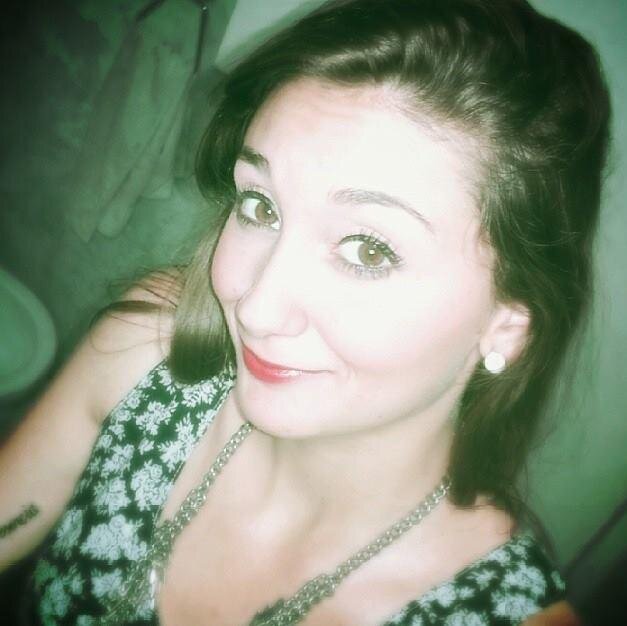 MikaTizio's profile picture. Bien parado o en la lona hay que ser buena persona...dice aquel que a mi me guia noche a noche y dia a dia.-