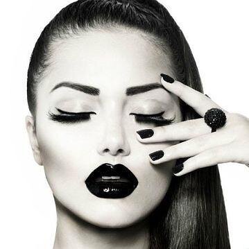 MyNonprettySelf's profile picture. No hay mucho que añadir. I like good music.