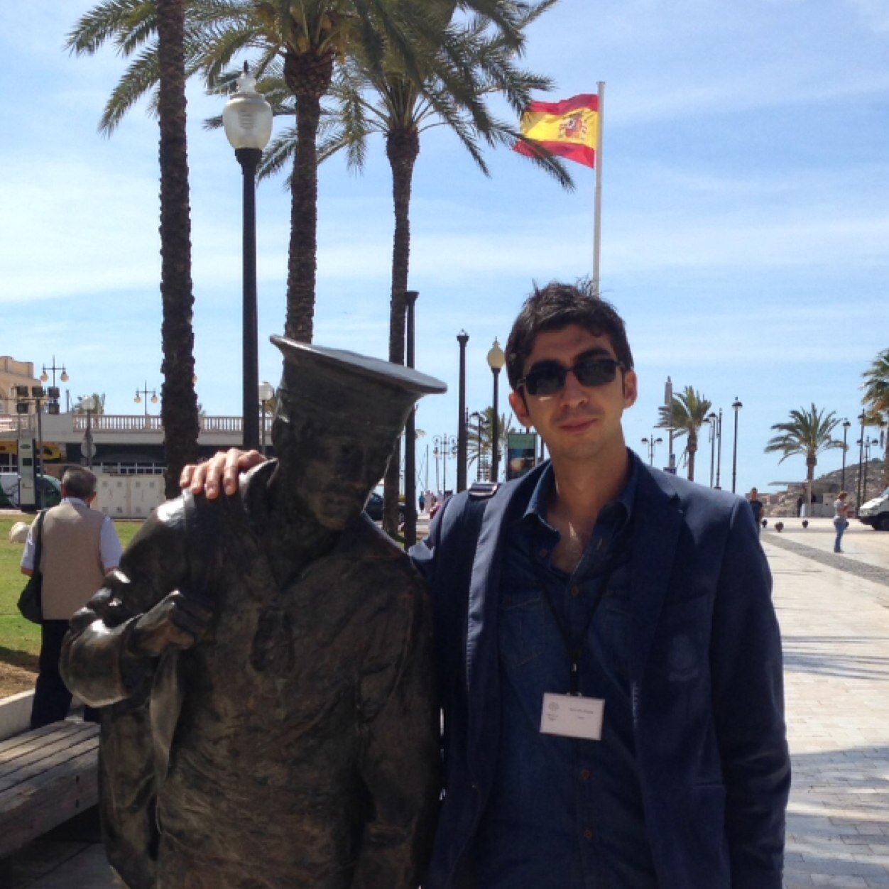 mustiozbek's profile picture. 