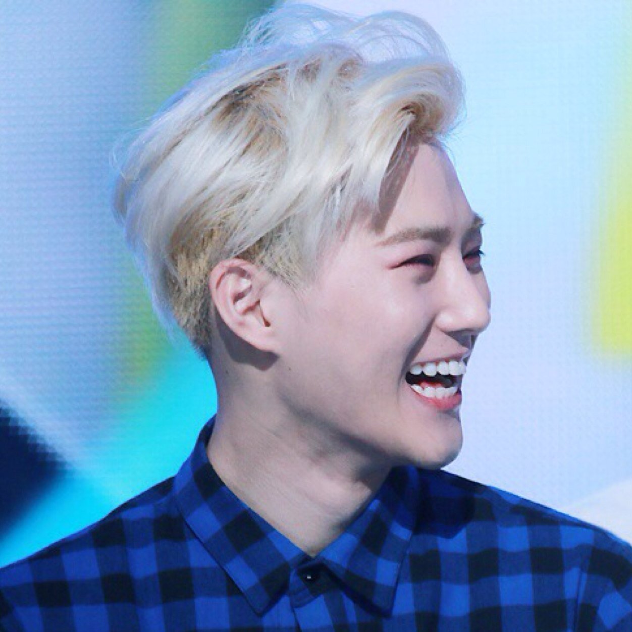 only for EXO SUHO 'REMARKABLE'♡♡♡♡ 프리뷰&사진은 관심글 봐주세요'^'                   느리게 흘러갑니다 :)