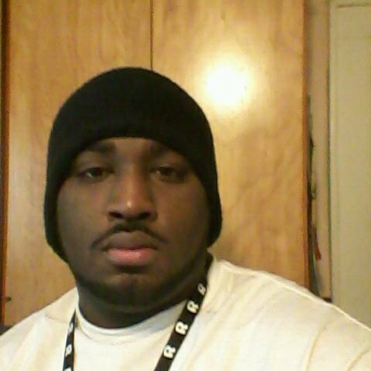 DARELL00's profile picture. 