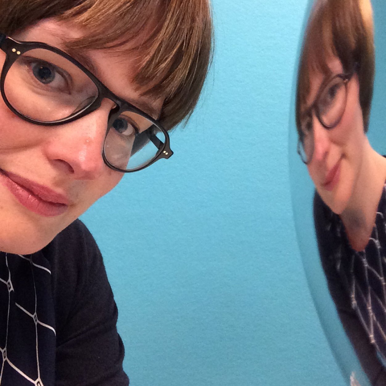 fruwerner's profile picture. Älskar berättelser. Är det mitt värmländska påbrå? Bor i Västsverige men har en del av själen i Schweiz. Mamma till två. ❤️ @mollerper