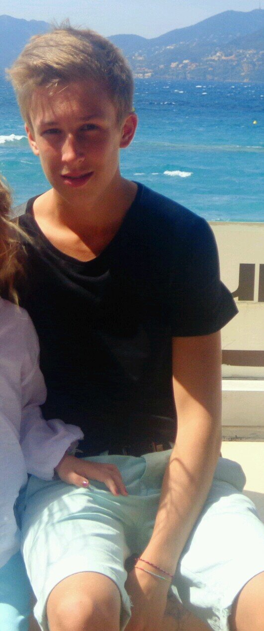 BatMan6599's profile picture. kik:BATMAN6599 / skype: matt_man65