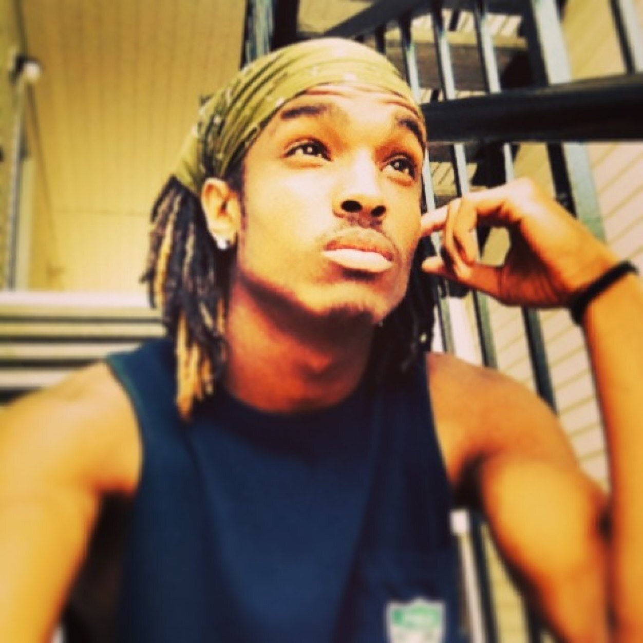 Stay Ťřúè to ťhę ğąmę, but møşţły ţø hęŕ, fuck fake niggas they aint bout that łîfę, follow me n ill follow u back, fw a nigga tho, kęępîñ iţ ťŕíłł ťíłł î ďîę