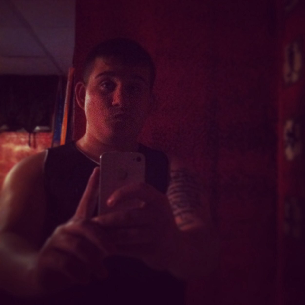 thomas43135714's profile picture. Why so serious? Wanna know how I got these scars?