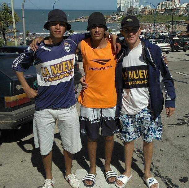 La Banda De Fierro 22 . LB ♡