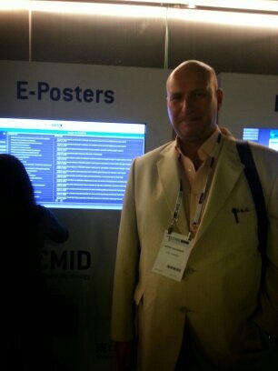 AndrewKolesnik's profile picture. 