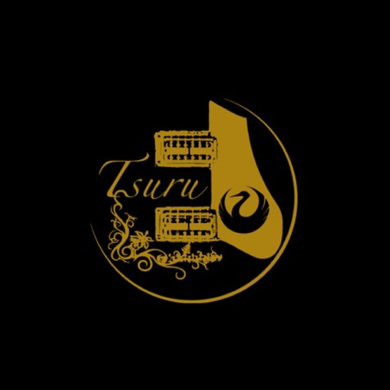 Acoustic band「つる」と申します。gt/voオオモリヨウヘイ@yoduojet、gt笠置駿介@tele_sagi、ライブ情報などをぽつりぽつりと呟いてゆく所存であります。