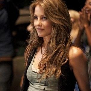 Dauntless || Older and wiser sister to Lynn and Hector || RP || 18+