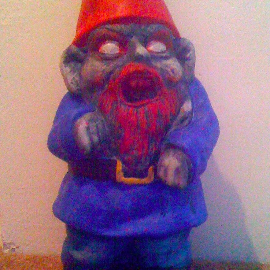 I'm a garden gnome. And a walker. Not associated with AMC, The Walking Dead or common sense. #TheWalkingGnome #Brainspotting