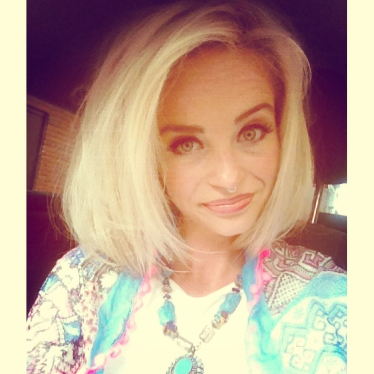 cloclofield's profile picture. 