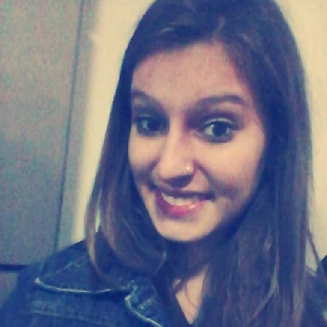 ✝   Não bata de frente comigo, de tanto cair eu aprendi a derrubar  ✝