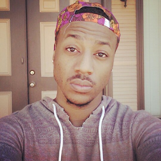 -- follow da leader . {Snapchat: TKeys101}
