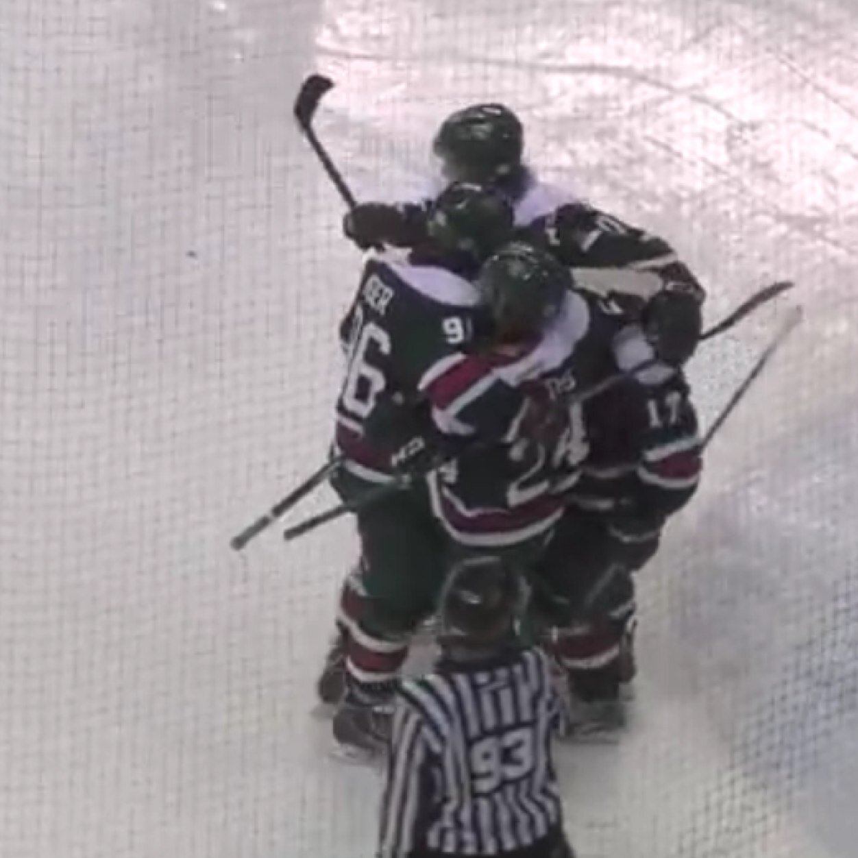 MooseManiac27's profile picture. 