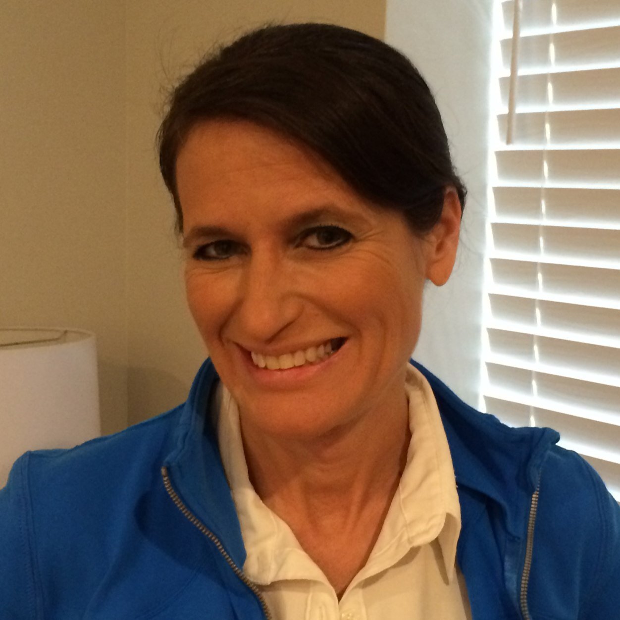 DalyEil's profile picture. A teacher on hiatus.