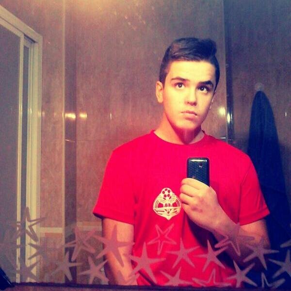 I'm not perfect I'm human✌⚽♥.