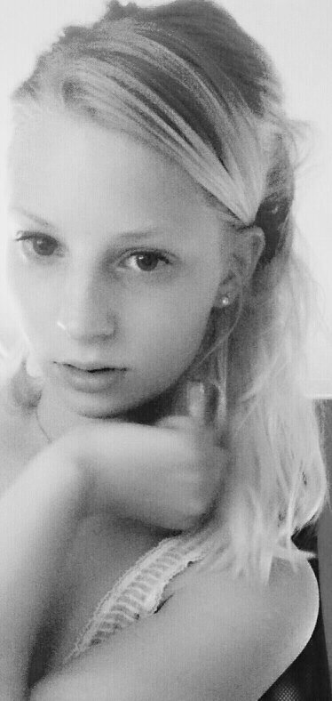 FrederiqueXXXX's profile picture. xx