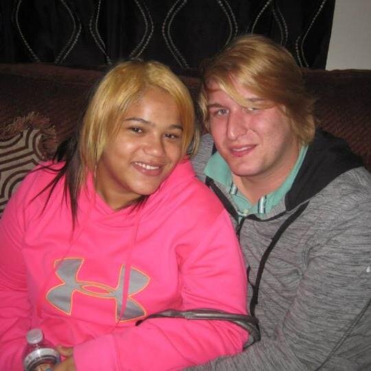 ditzyXOblonde's profile picture. 