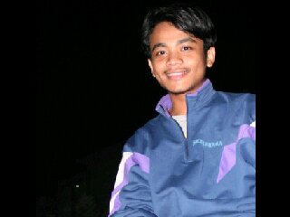 Rohmaniabdul's profile picture. Buat saya musik itu oksigen dan bermusik itu bernafas.